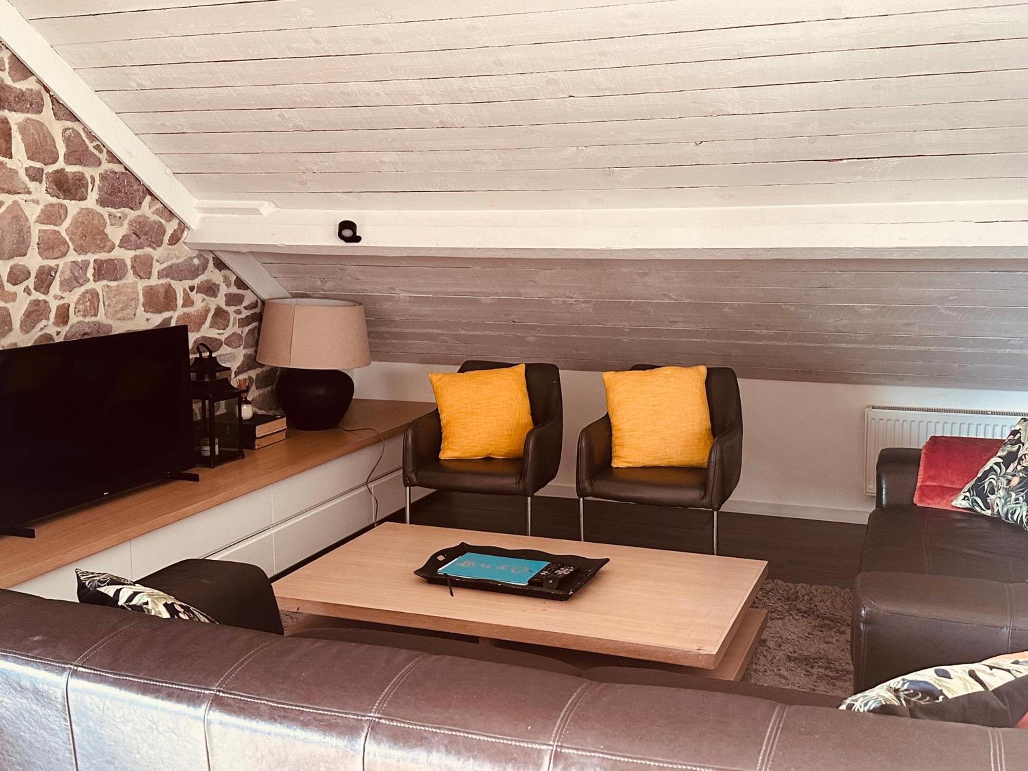 Grange Enchantee Profondeville Exterior foto